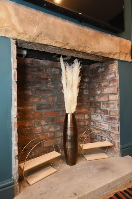 Cottage Style 3 Bedroom House - Close To City Centre & The Peaks Chesterfield Kültér fotó