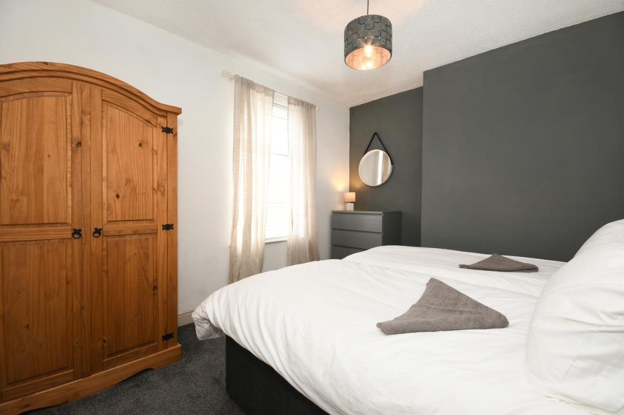 Cottage Style 3 Bedroom House - Close To City Centre & The Peaks Chesterfield Kültér fotó